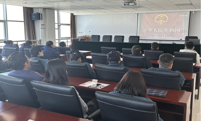 弘揚(yáng)憲法精神  樹牢法治觀念&mdash;&mdash;物產(chǎn)工投公司全面開展憲法宣傳周活動