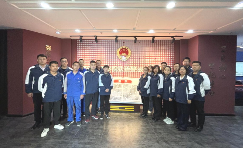 汽貿(mào)公司黨支部開展 &ldquo;強(qiáng)化作風(fēng)建設(shè)  筑牢紀(jì)律防線&rdquo; &mdash;&mdash;深入貫徹中央八項(xiàng)規(guī)定精神學(xué)習(xí)教育主題黨日活動