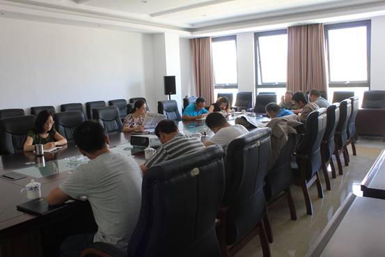 物產(chǎn)集團黨委委員、副總經(jīng)理劉玲同志赴臨空開投公司黨支部講 &ldquo;兩學(xué)一做&rdquo;教育專題黨