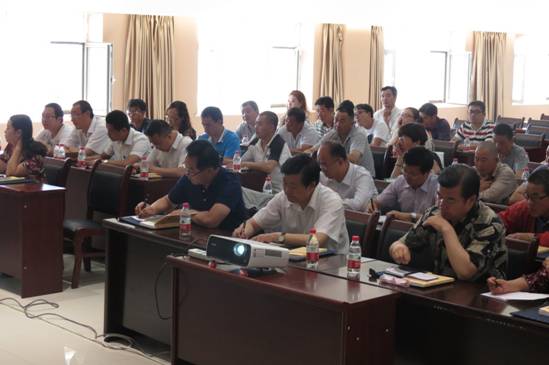 加強業(yè)務(wù)培訓(xùn)，提升工作能力