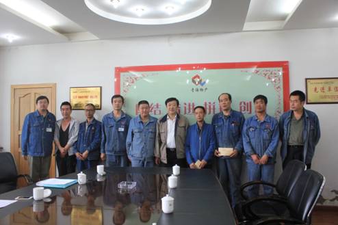 青海物產集團黨委開展慶祝建黨95周年，走訪慰問