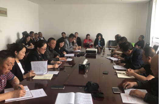 物產(chǎn)配送公司所屬黨支部召開&ldquo;不忘初心、牢記使命&rdquo;主題教育專題研討會(huì)